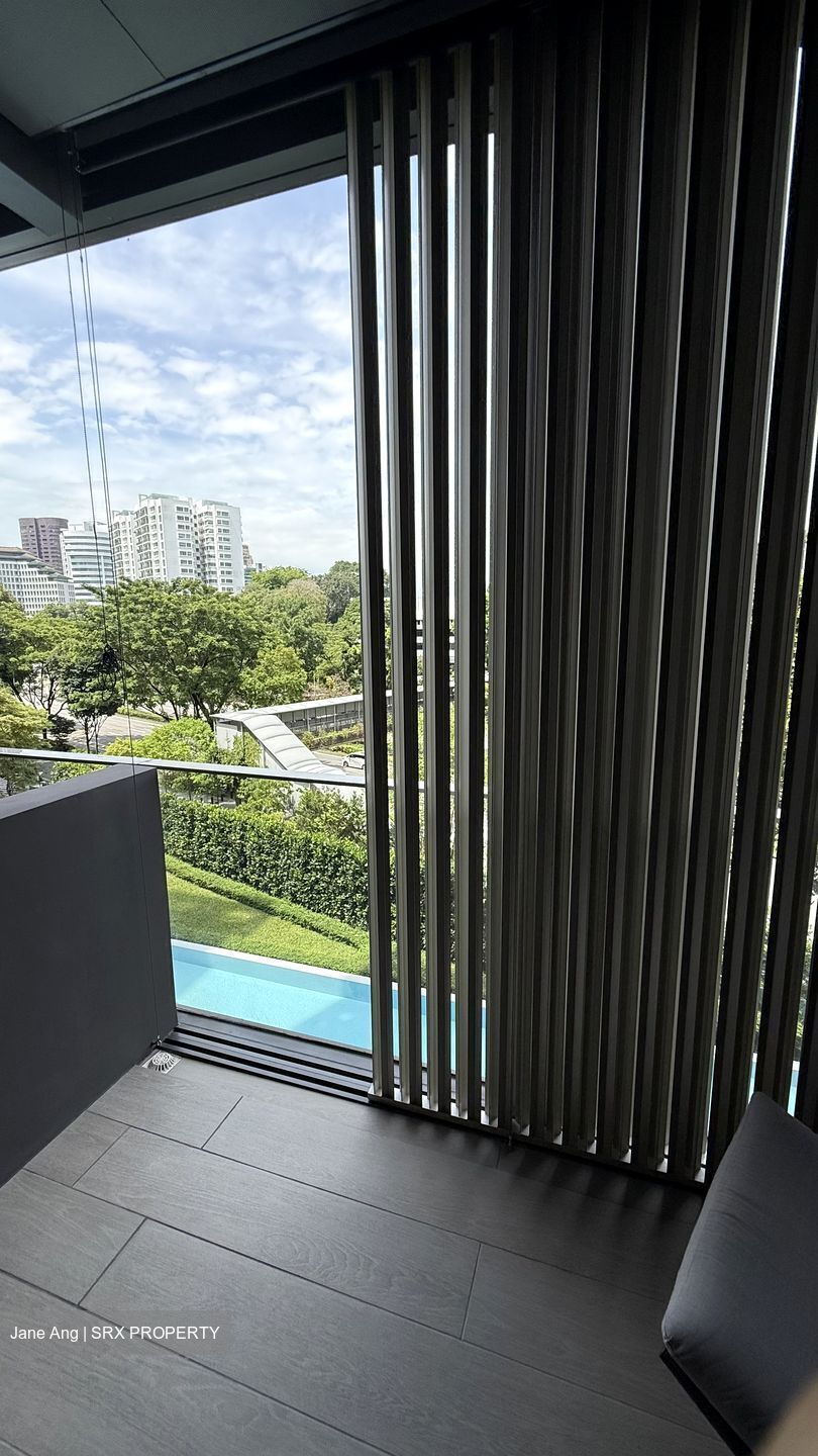 19 Nassim (D10), Apartment #560563451